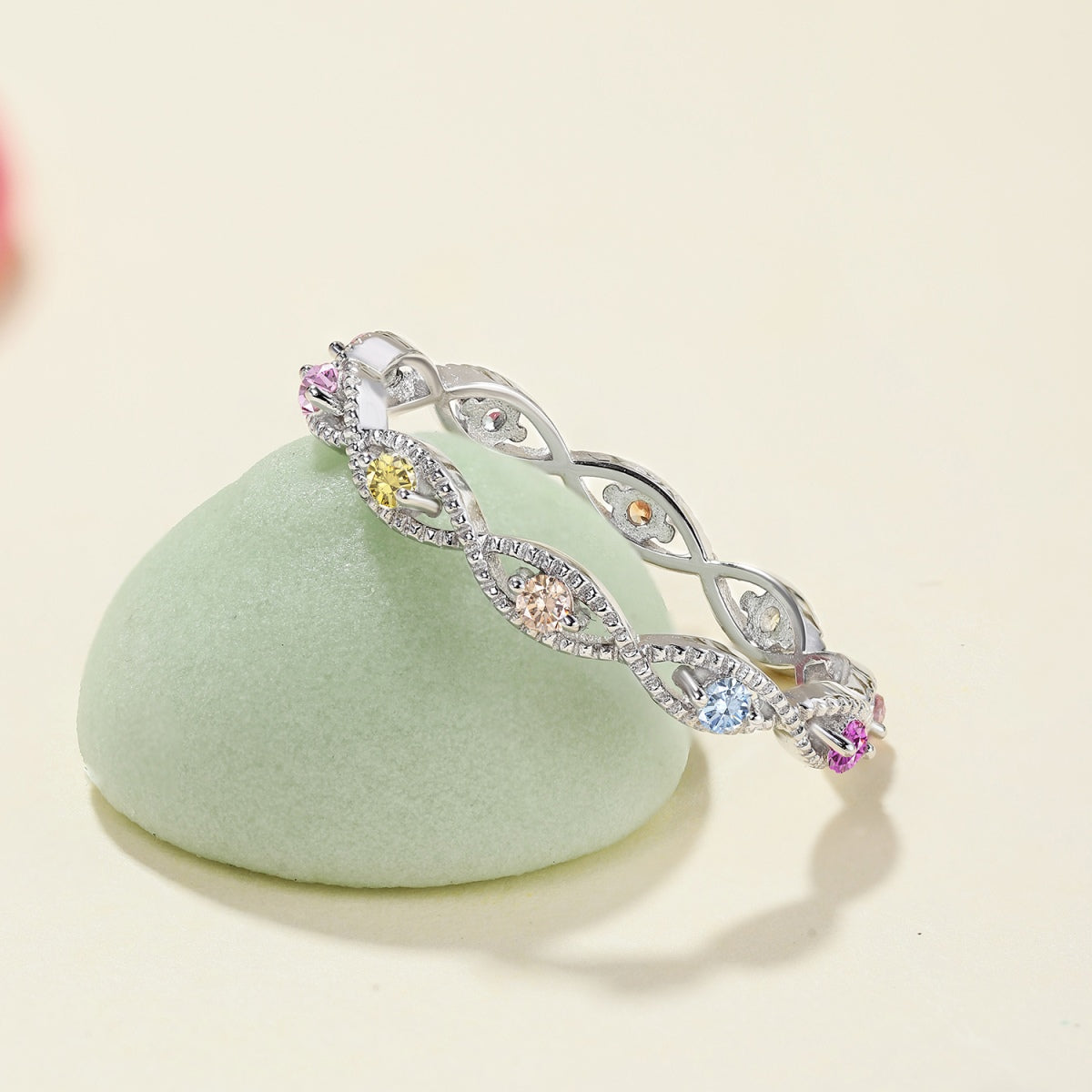 [AuraEcho]Elegant Energetic Round Cut Daily Ring
