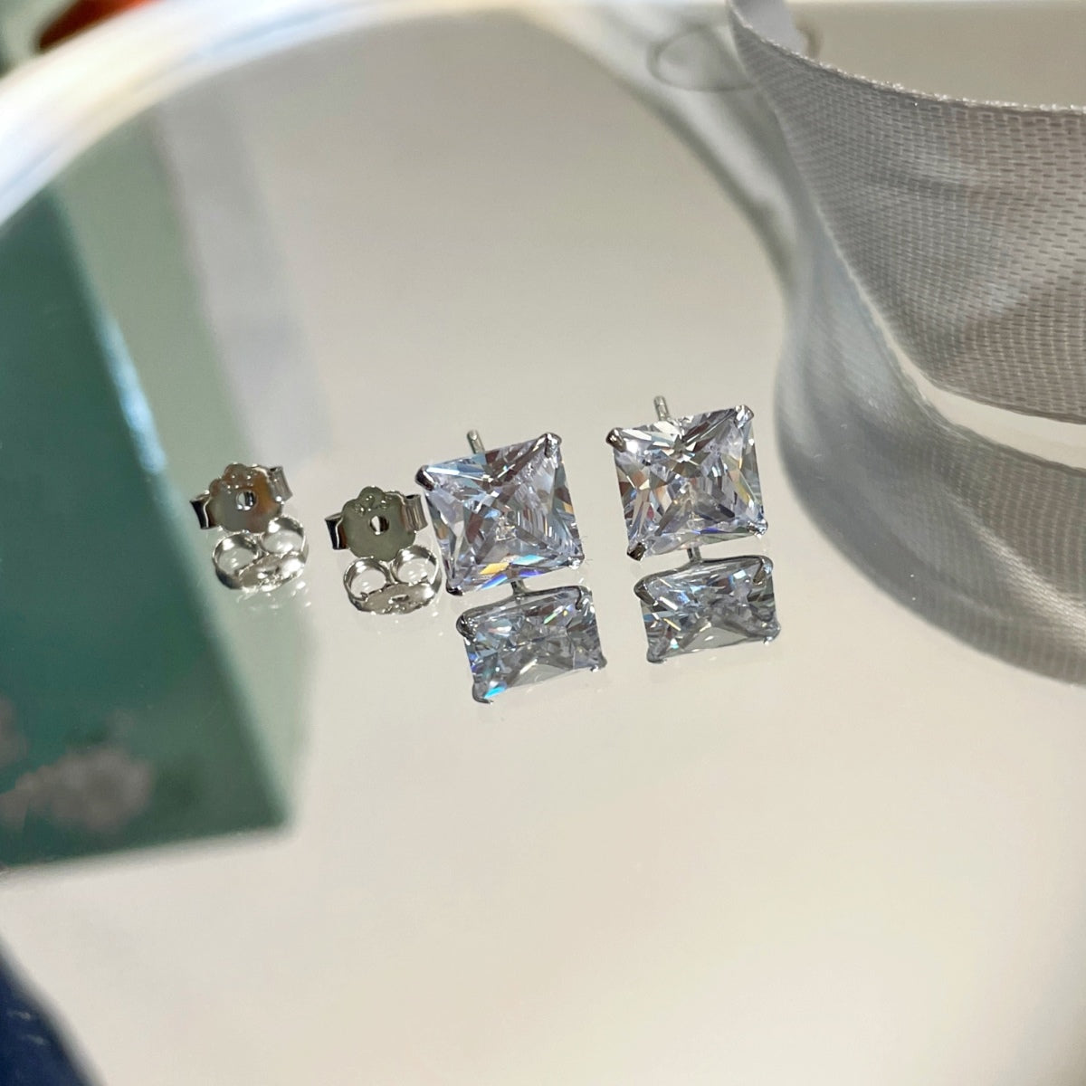 [AuraEcho]Ornate Square Shape Earrings