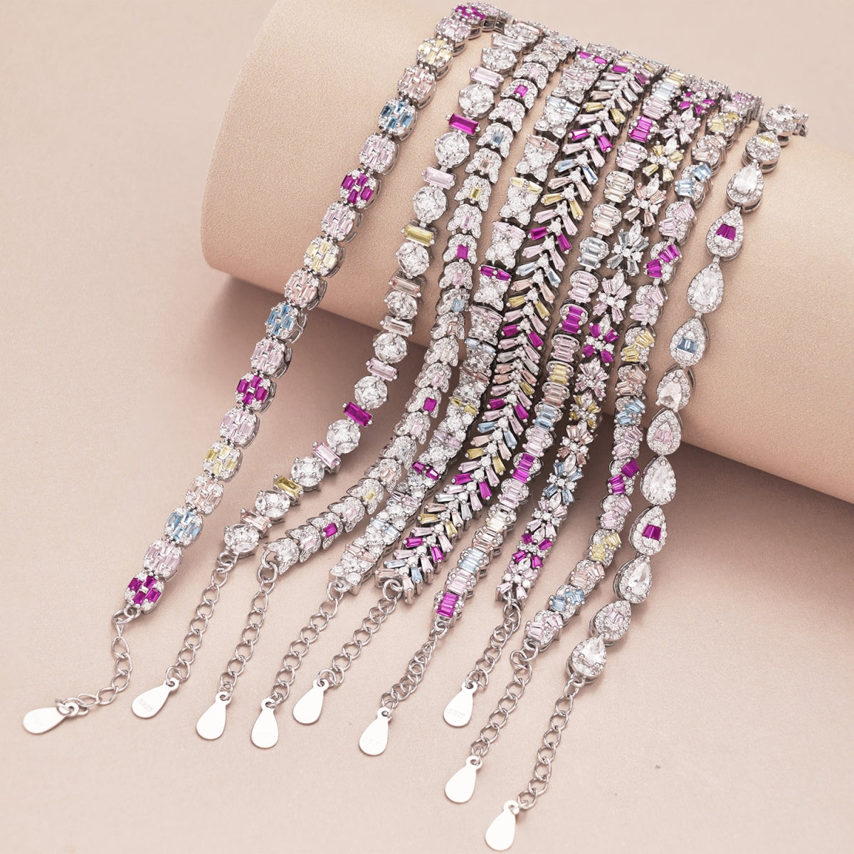 [AuraEcho]Dainty Radiant Emerald Cut Daily Bracelet