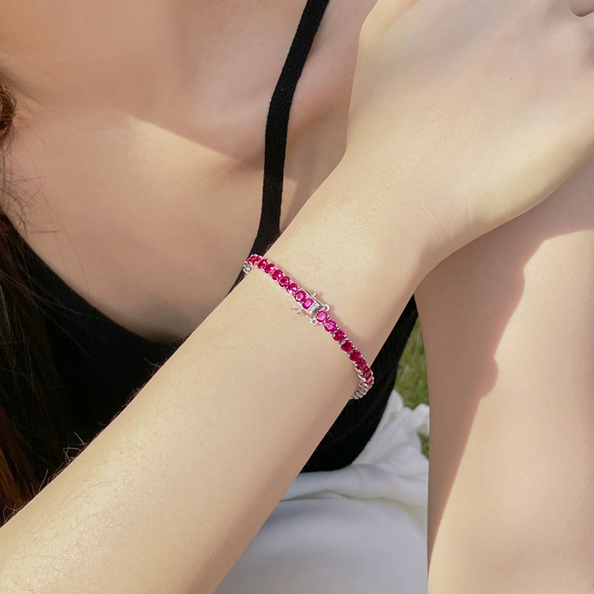 [AuraEcho]Radiant Colorful Round Cut Party Bracelet