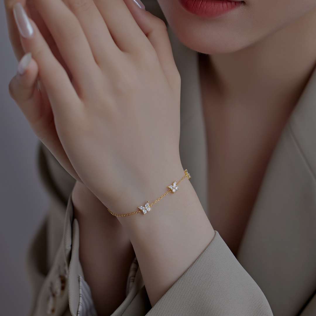 [AuraEcho]Radiant Butterfly Shape Necklace