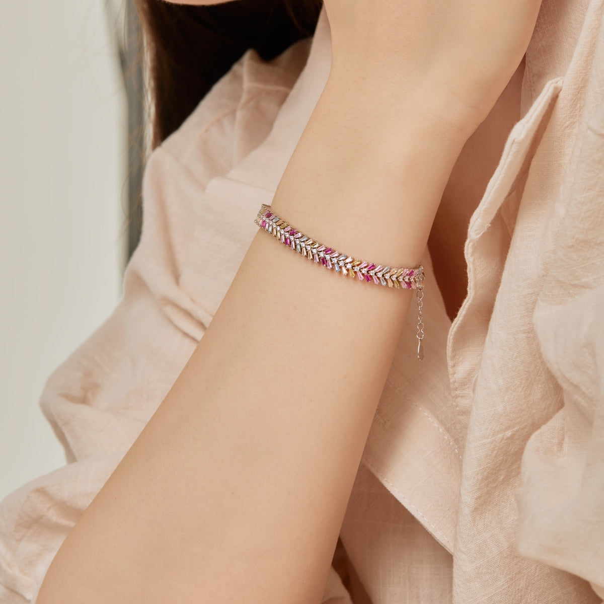 [AuraEcho]Dainty Radiant Emerald Cut Daily Bracelet