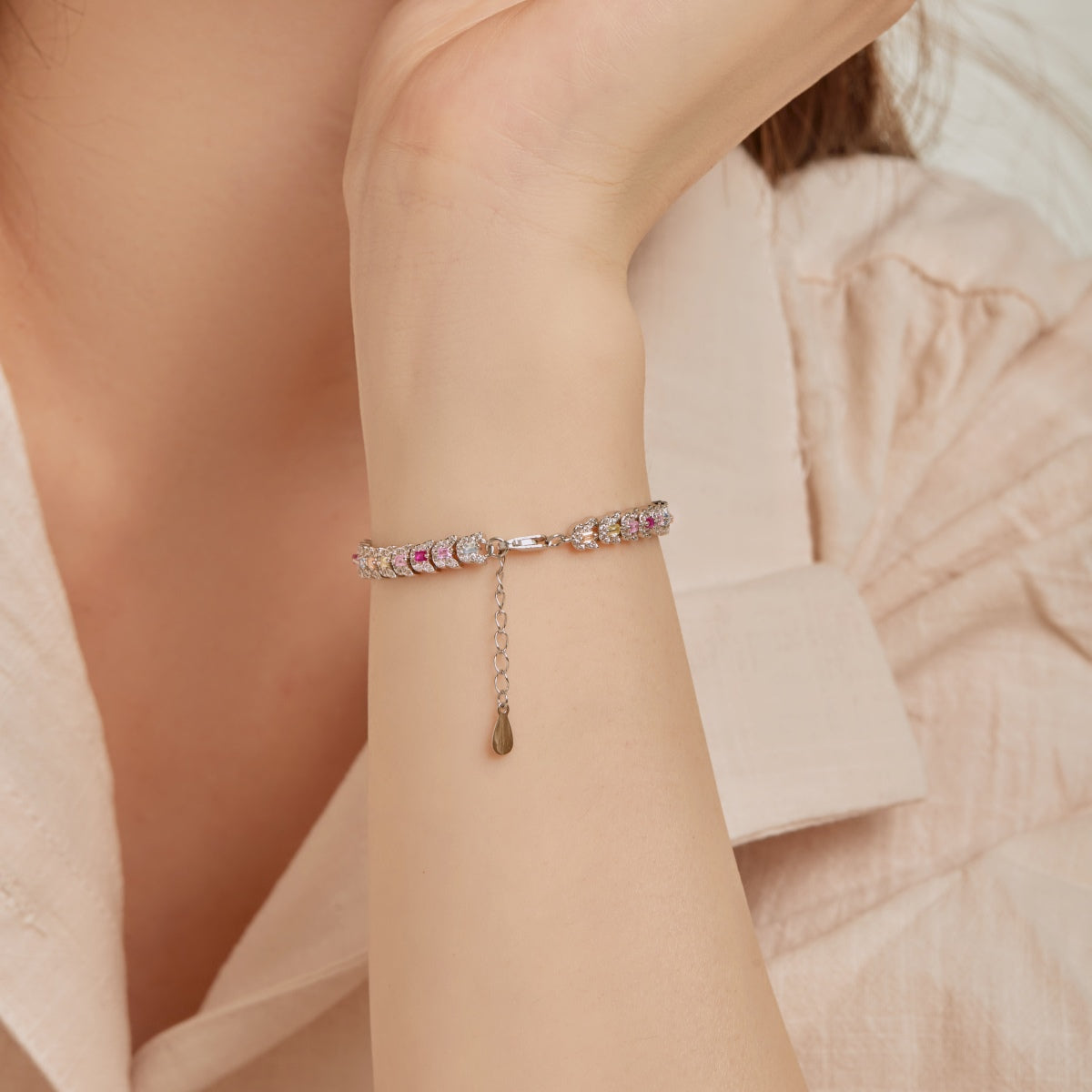 [AuraEcho]Delicate Colorful Multi Cut Daily Bracelet