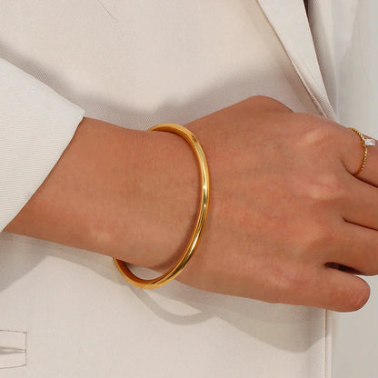 [AuraEcho]Ara Gold Bangle