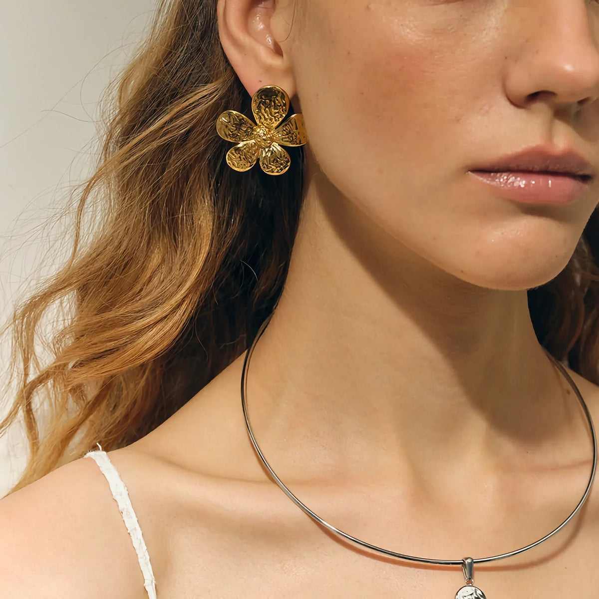 [AuraEcho]Daisy Gold Earrings