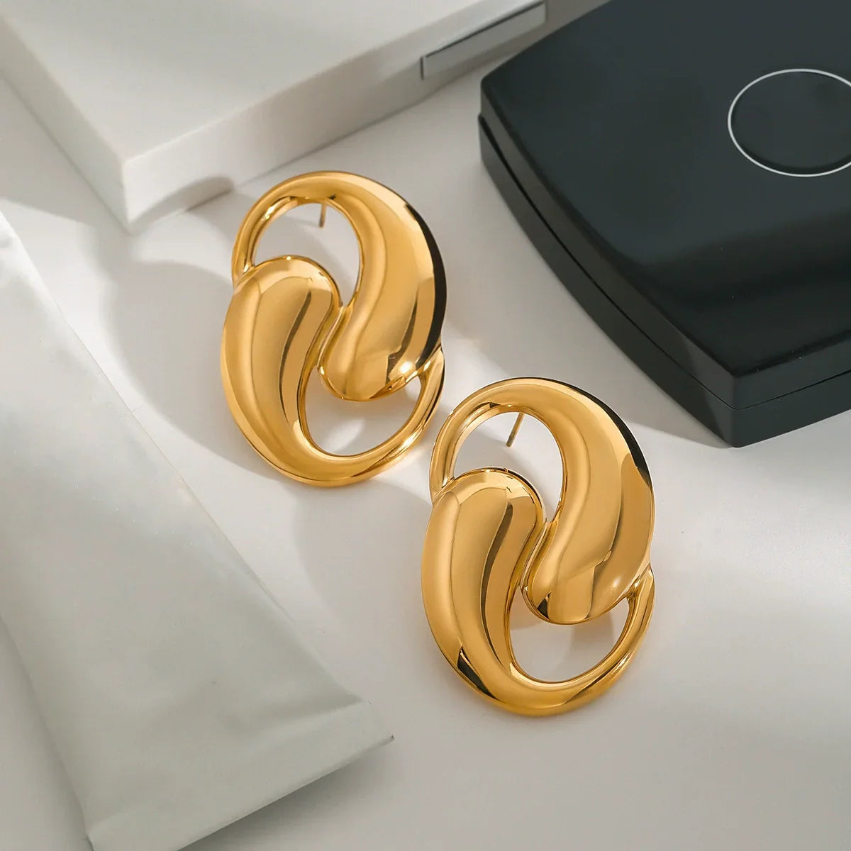 [AuraEcho]Dansley Water Drop Gold Earrings