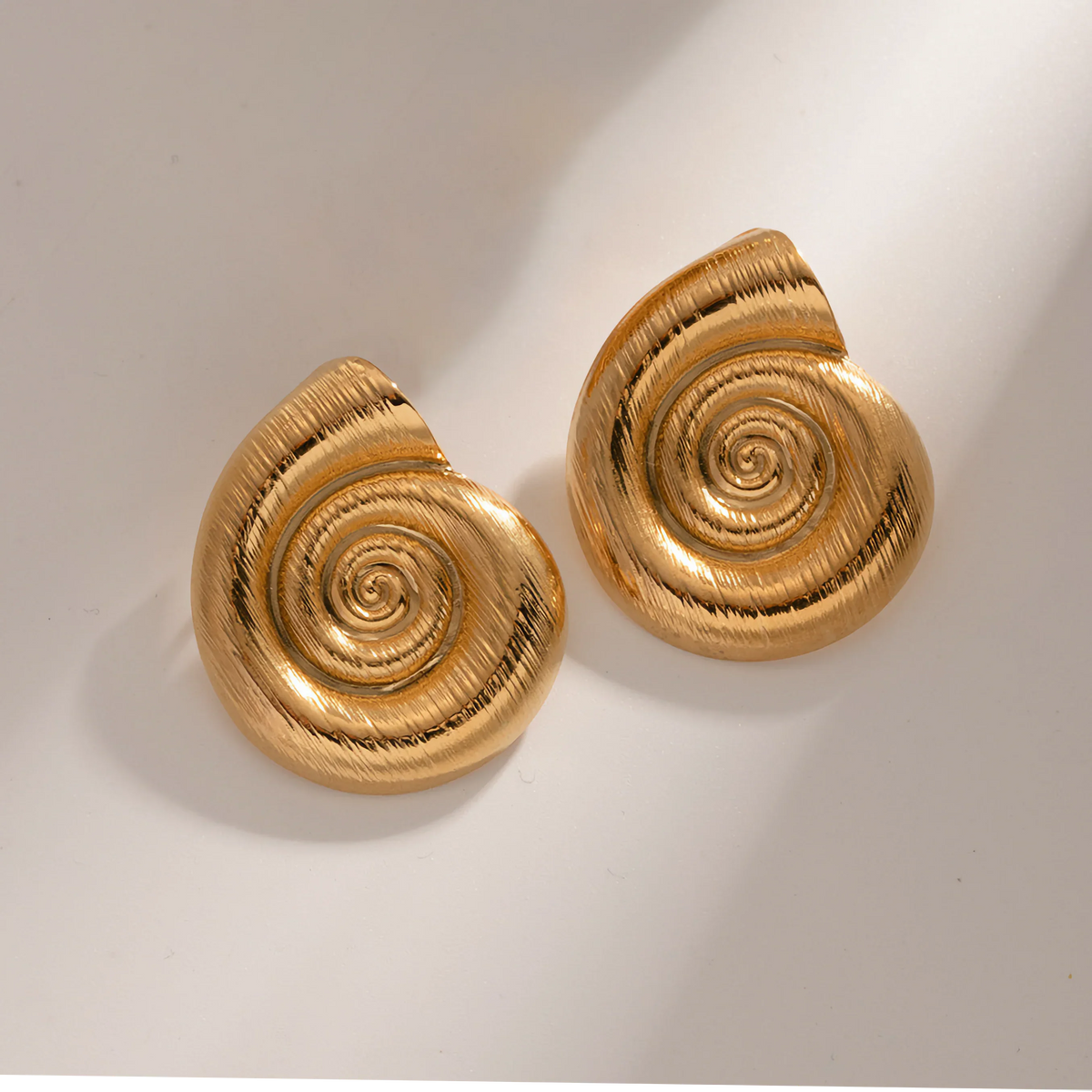 [AuraEcho]Nauticia Gold Shell Earrings