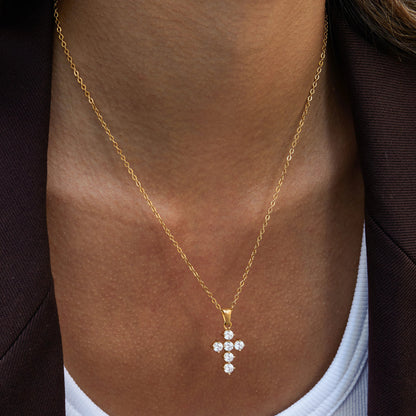 [AuraEcho]Wynter Diamond Cross Necklace