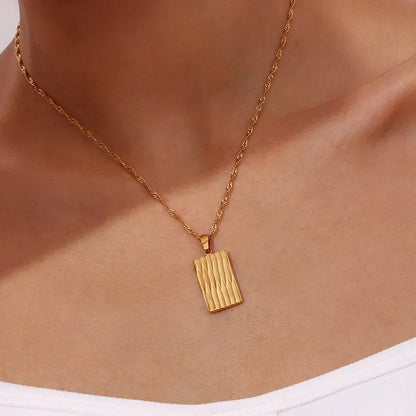 [AuraEcho]Dahlia Gold Necklace