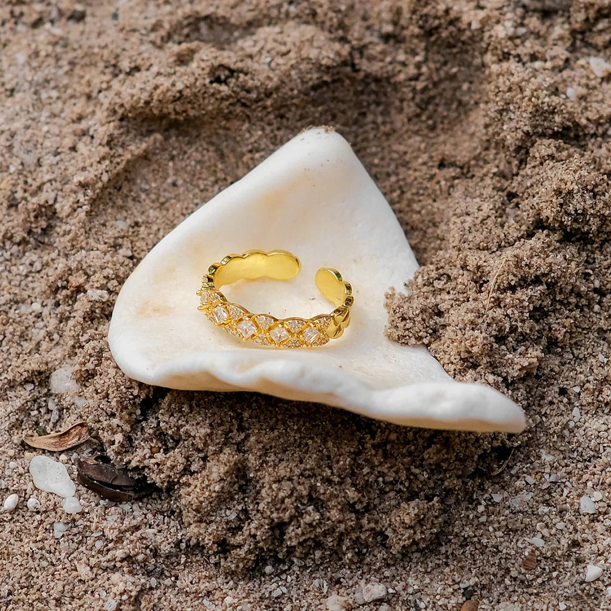 [AuraEcho]Camille Gold Patterned Ring