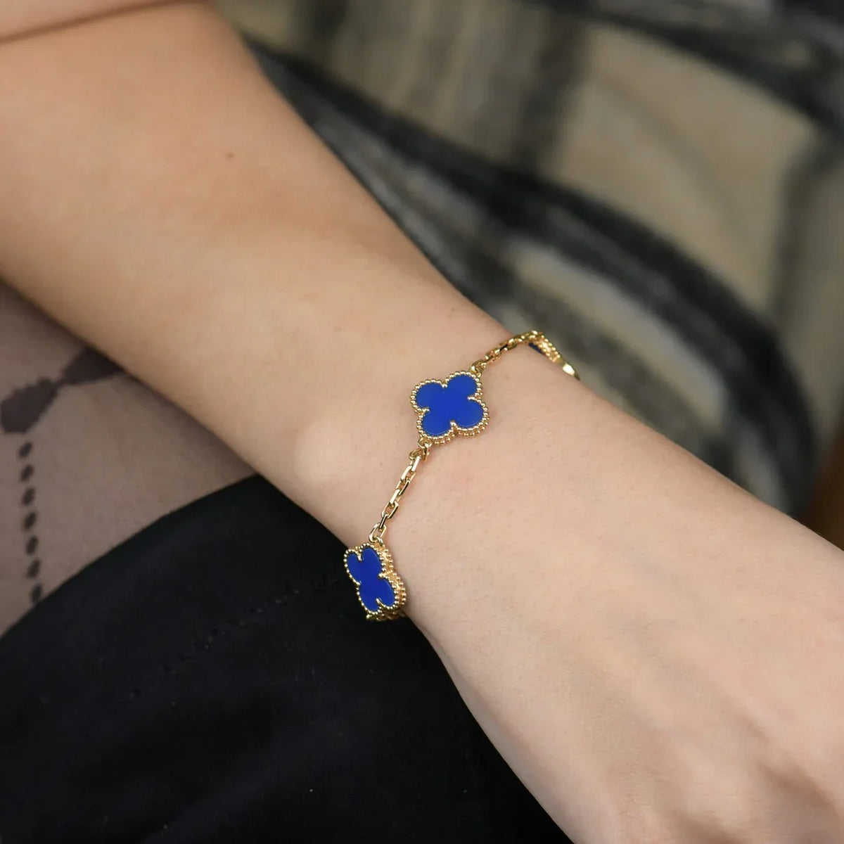 [AuraEcho] CLOVER 5 MOTIF BLUE AGATE BRACELET COLLECTION