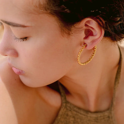 [AuraEcho]Gigi Twist Gold Earrings