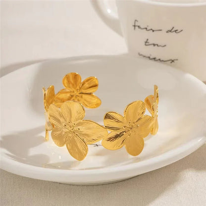 [AuraEcho]Ophelie Gold Floral Bangle