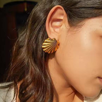 [AuraEcho]Bayside Gold Seashell Earrings