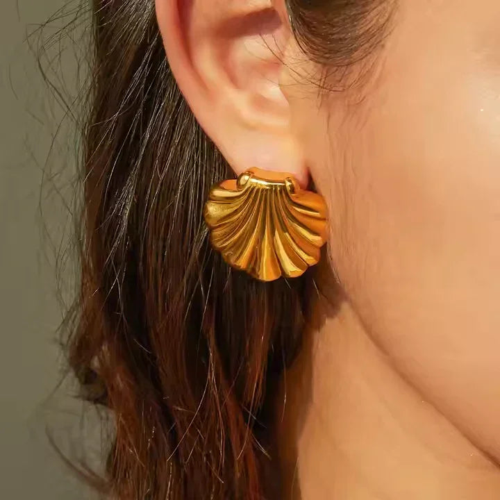 [AuraEcho]Bayside Gold Seashell Earrings