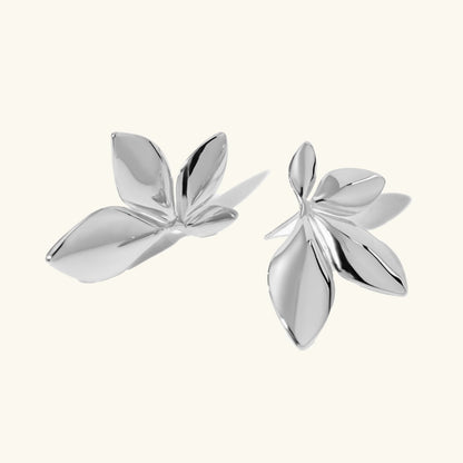 [AuraEcho]Velle Gold Petal Earrings