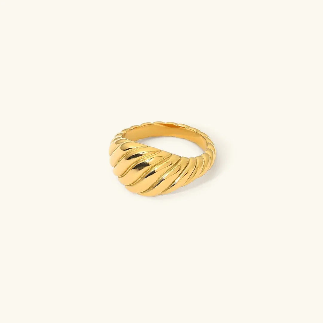 [AuraEcho]Mia Gold Croissant Ring