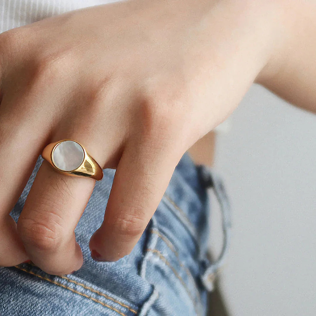 [AuraEcho]Mother Of Pearl Gold Ring