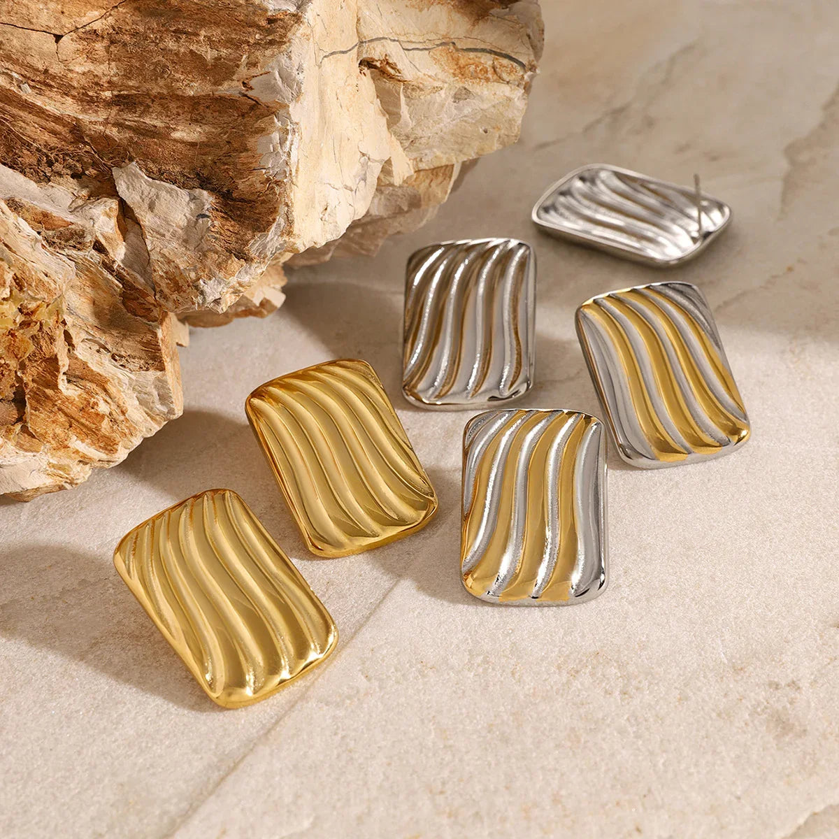 [AuraEcho]Colette Gold Earrings
