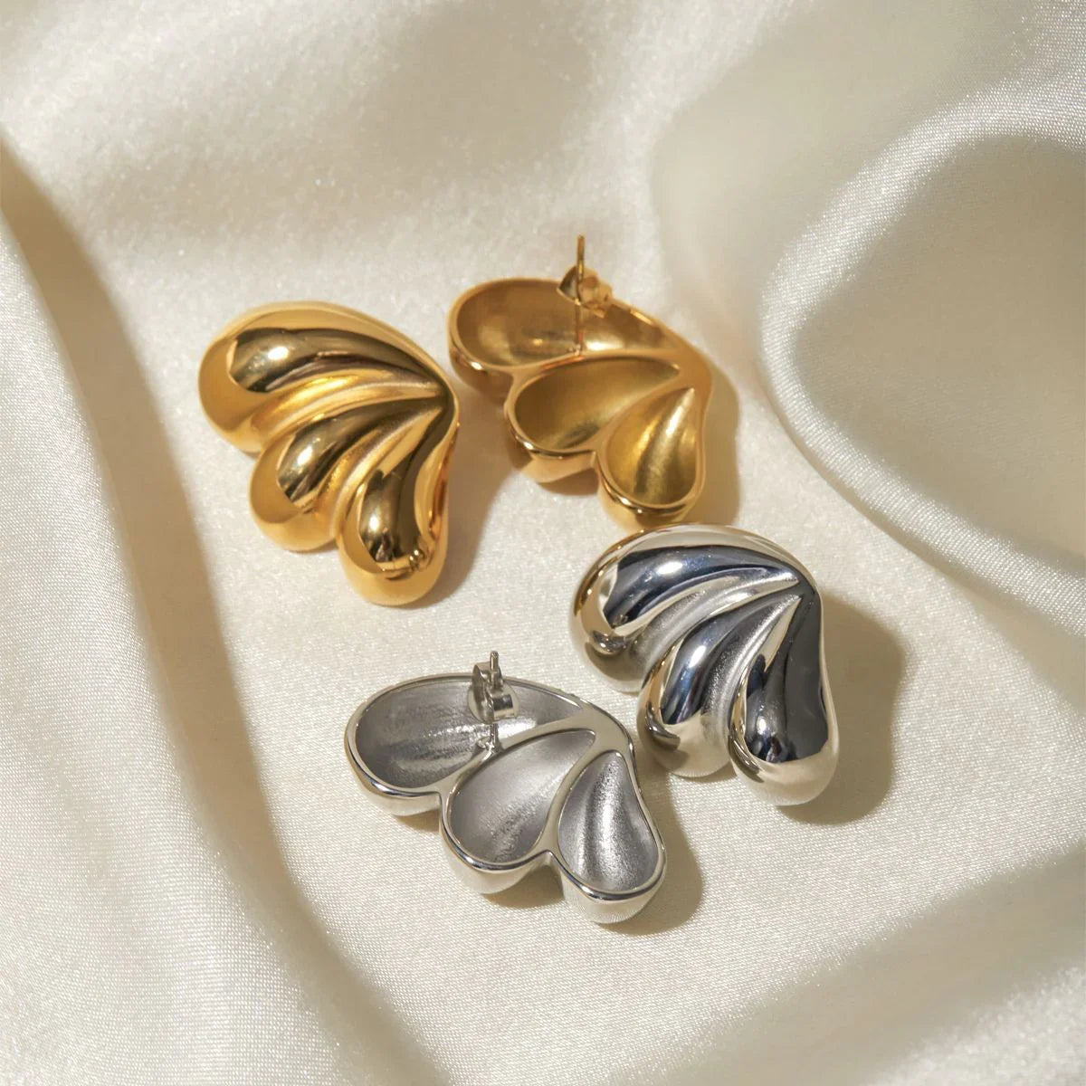 [AuraEcho]Liesel Gold Butterfly Earrings