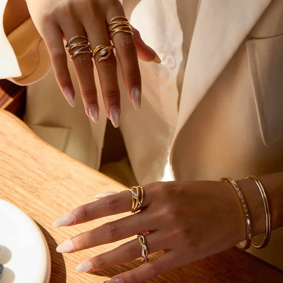 [AuraEcho]Nerisse Two-Tone Twist Ring