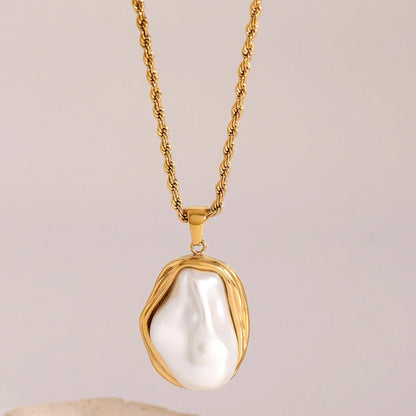 [AuraEcho]Carly Mother Of Pearl Pendant