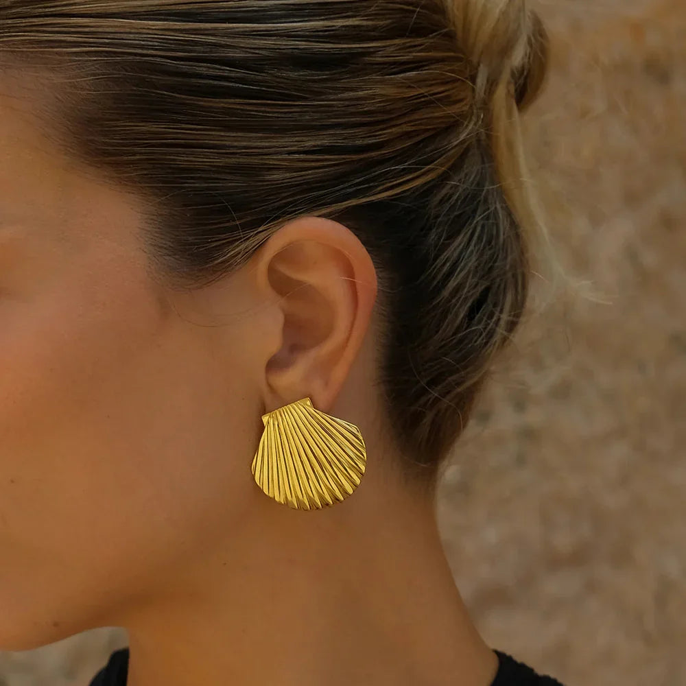 [AuraEcho]Nicole Seashell Gold Earrings