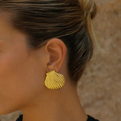 [AuraEcho]Nicole Seashell Gold Earrings