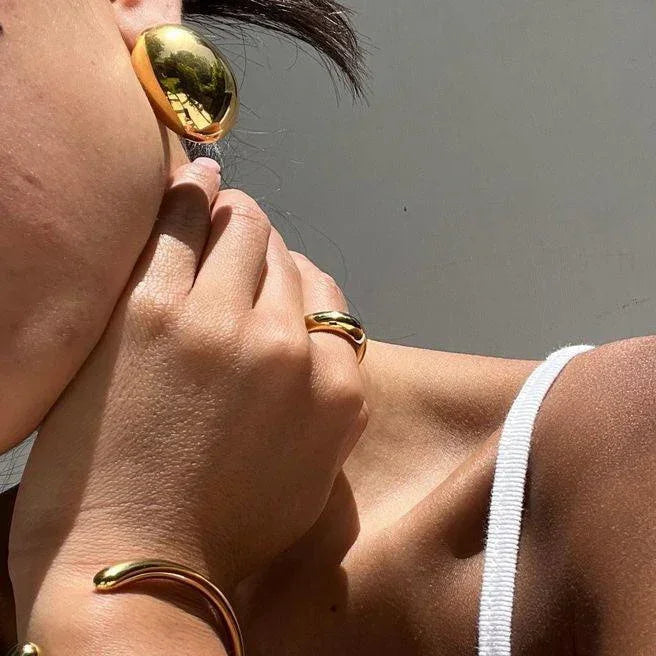 [AuraEcho]Carrie Chunky Bean Gold Earrings