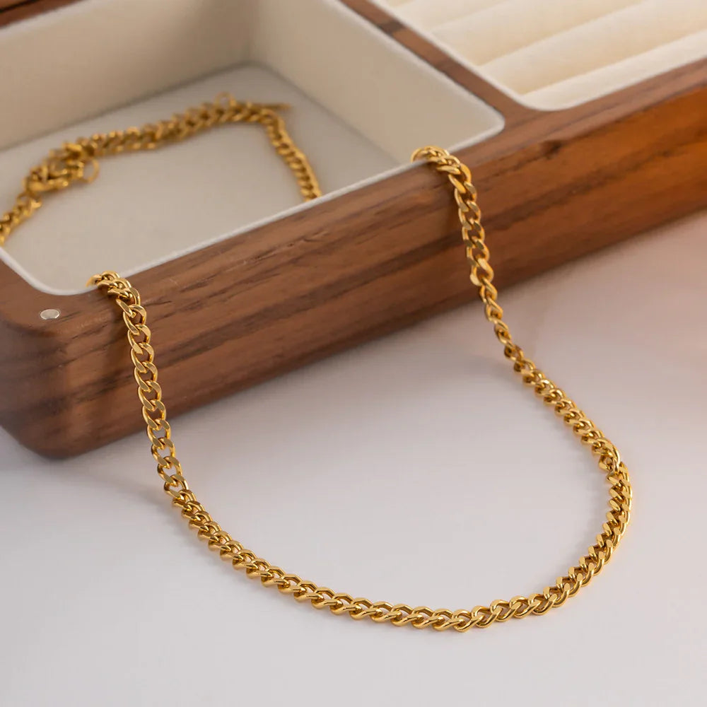 [AuraEcho]Avana Gold Chain Necklace