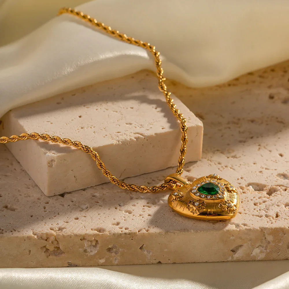 [AuraEcho]Caelus Gold Heart Necklace