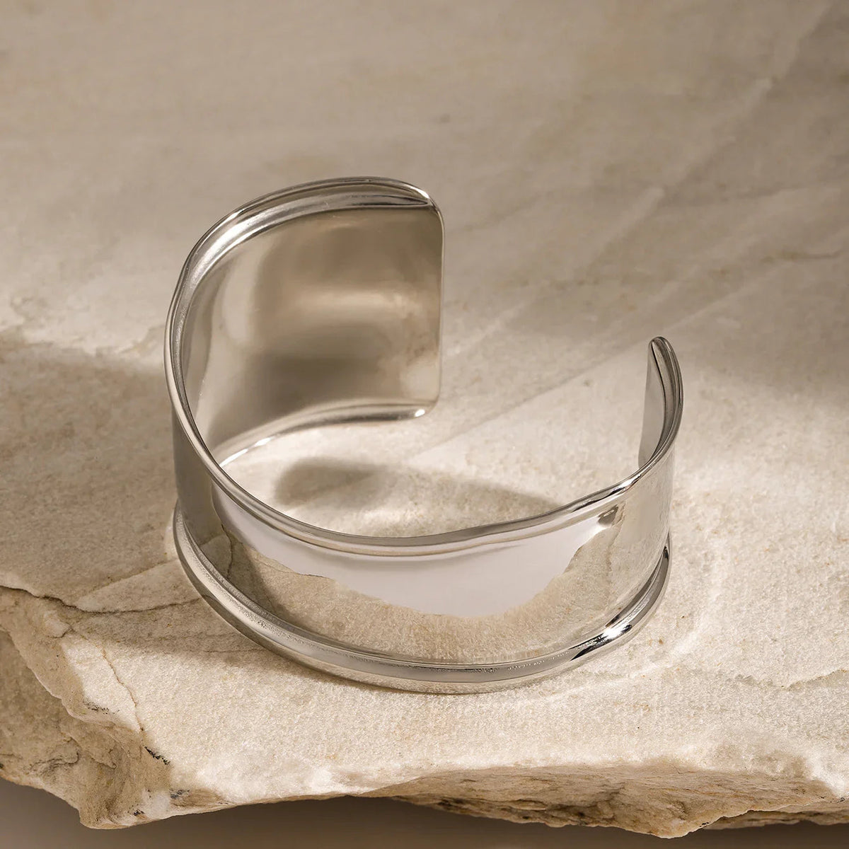 [AuraEcho]Rachel Gold Bangle