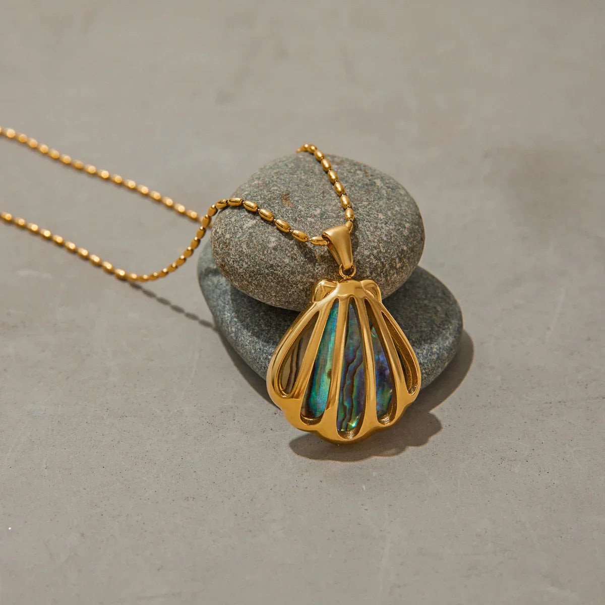 [AuraEcho]Nixie Gold Seashell Pendant