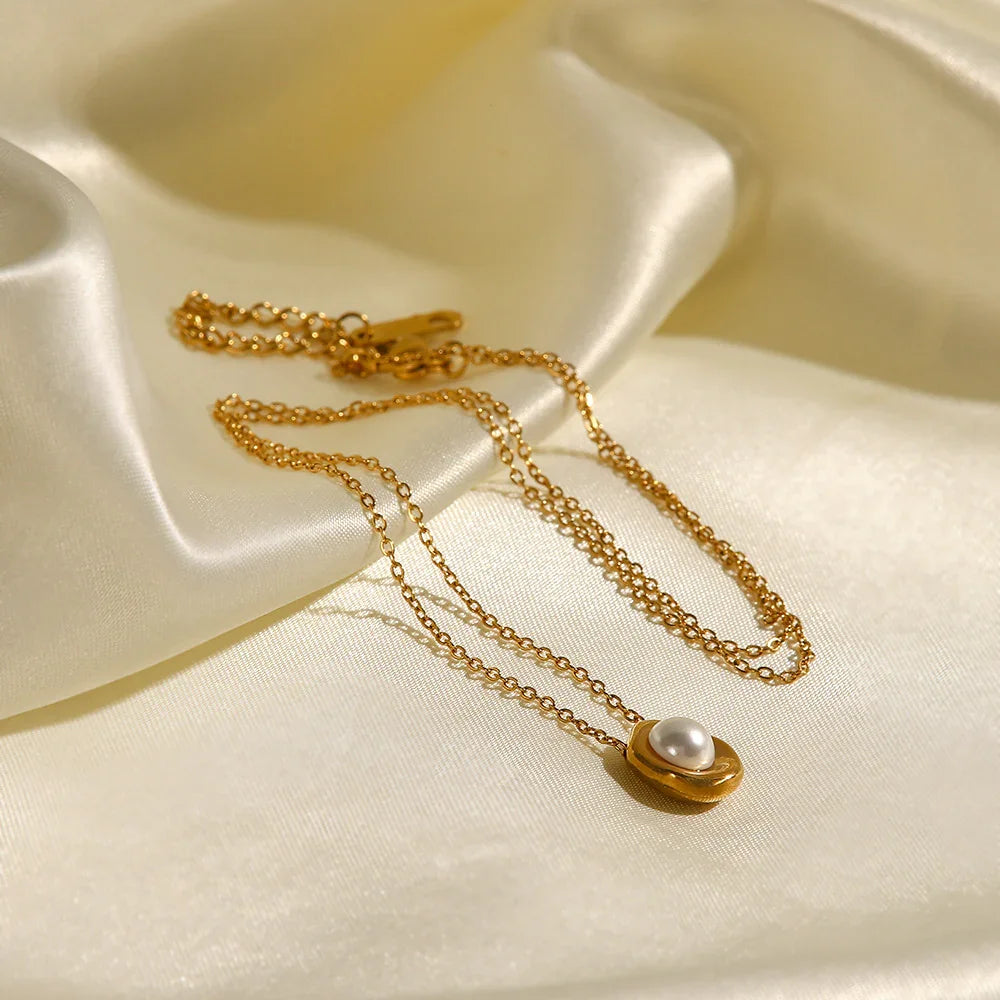[AuraEcho]Nancy Freshwater Pearl Necklace