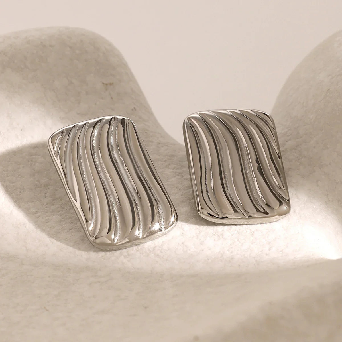 [AuraEcho]Colette Gold Earrings