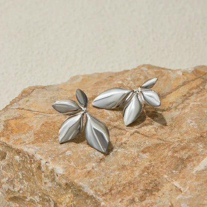 [AuraEcho]Velle Gold Petal Earrings