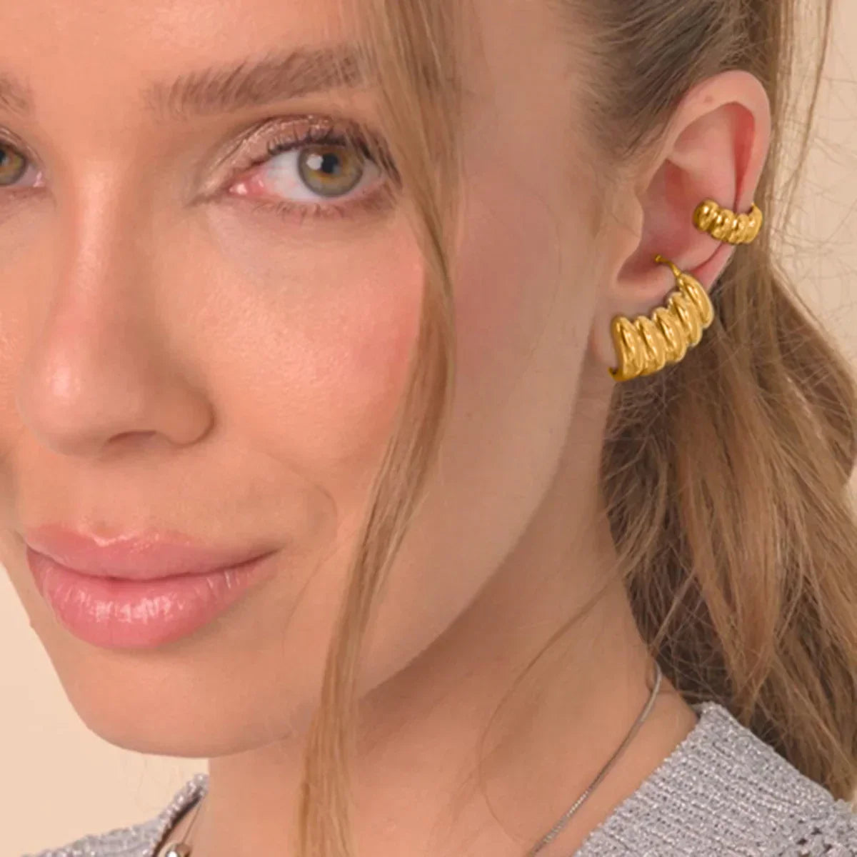 [AuraEcho]Beatrix Gold Earrings