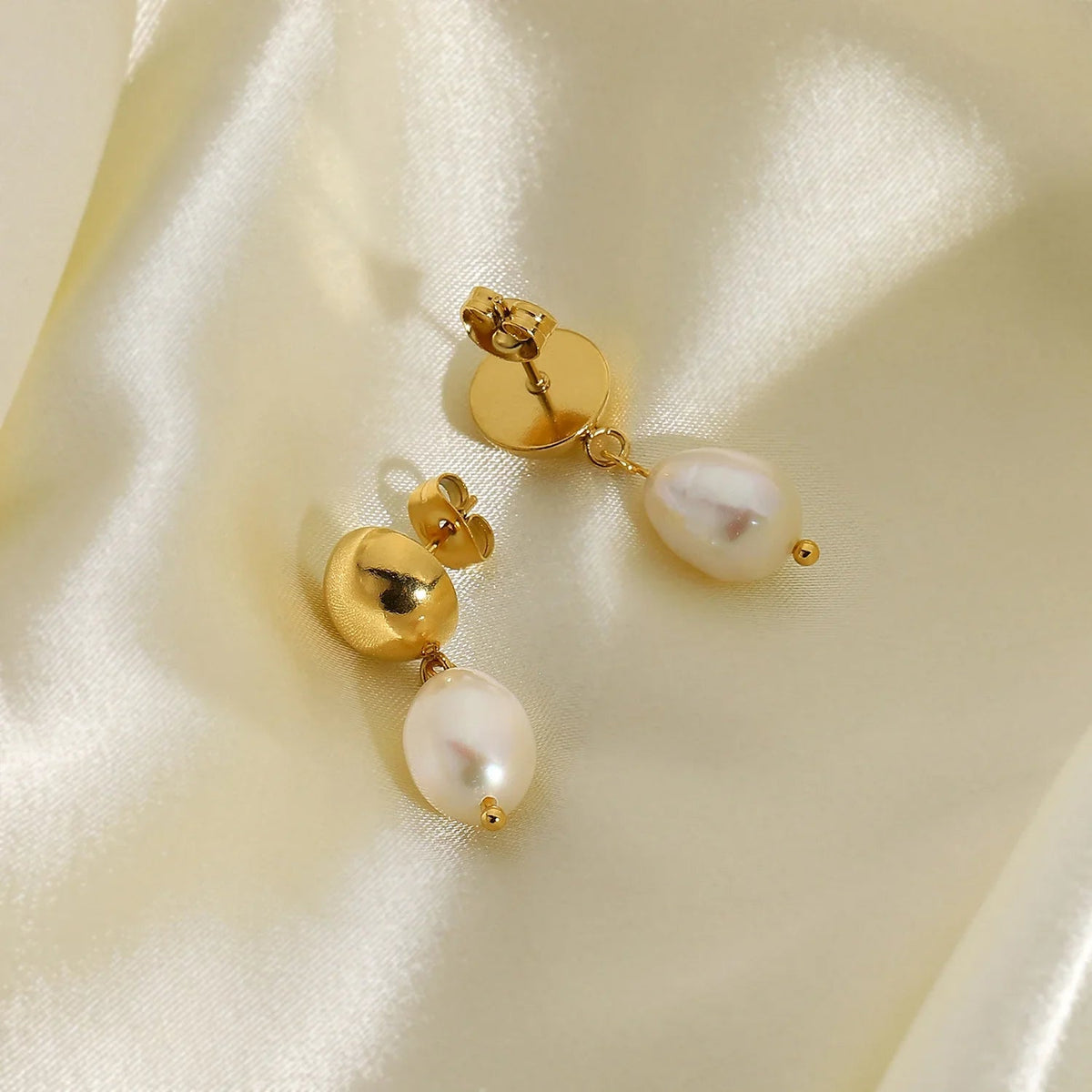 [AuraEcho]Cornelia Freshwater Pearl Earrings