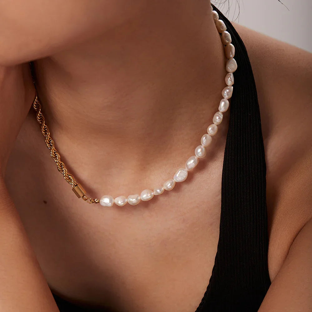 [AuraEcho]Dualia Gold Pearl Necklace