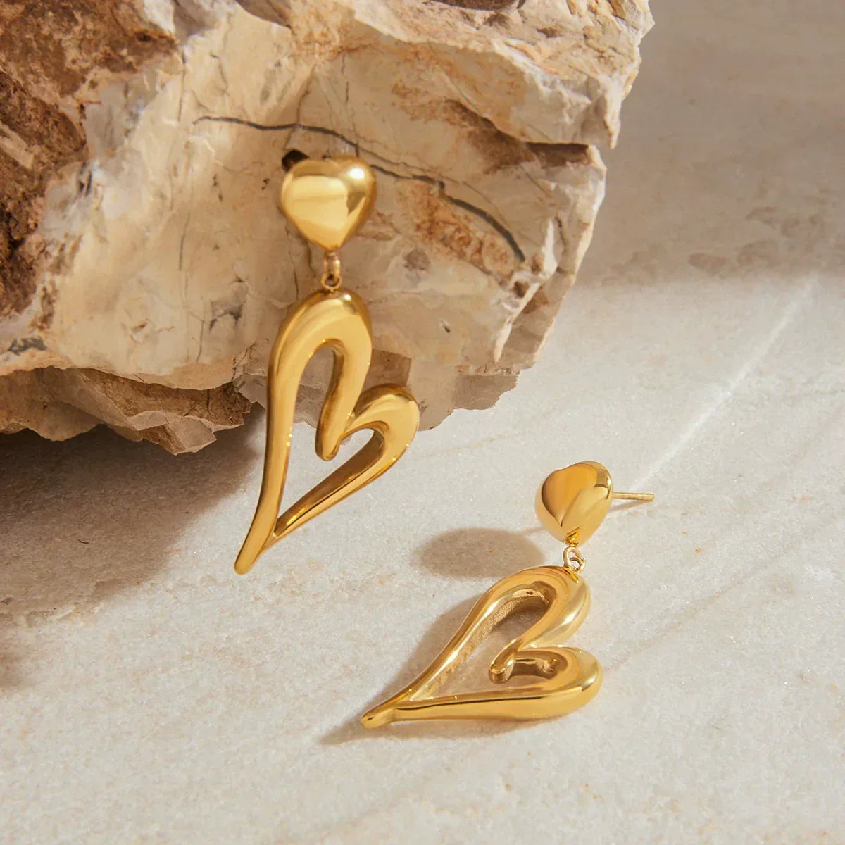 [AuraEcho]Venus Gold Heart Earrings