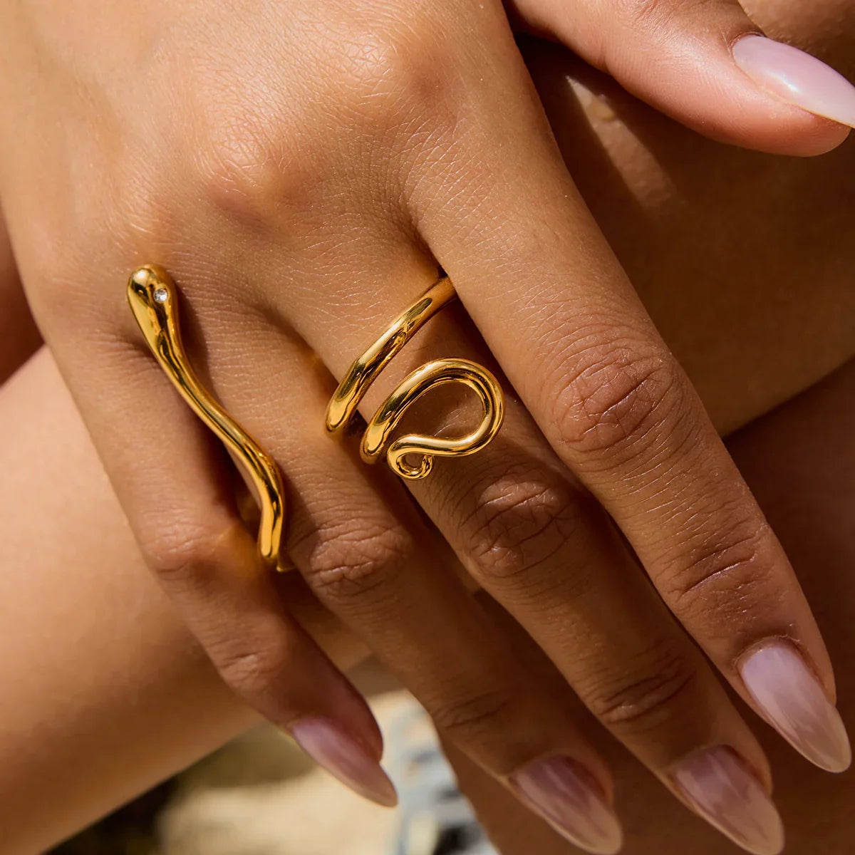 [AuraEcho]Gemmie Golden Snake Ring