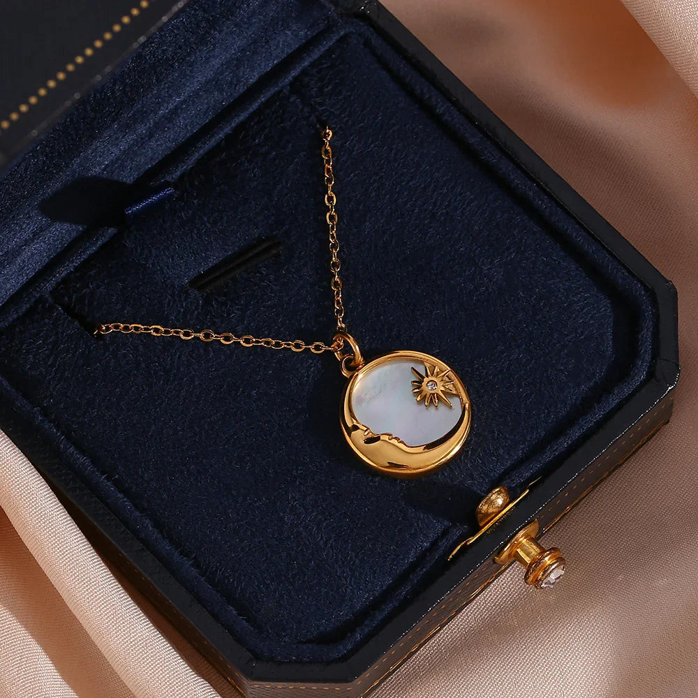 [AuraEcho]Evangeline Lunar Gold Necklace