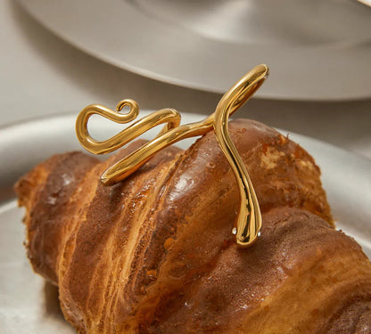 [AuraEcho]Gemmie Golden Snake Ring