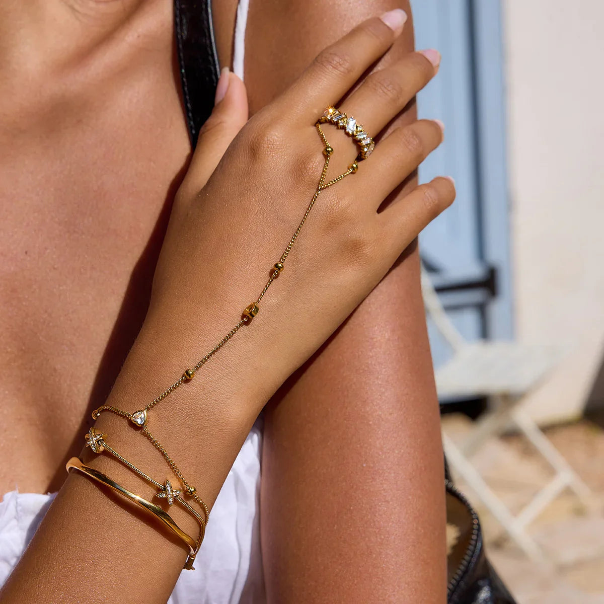 [AuraEcho]Brienne Diamond Cross Herringbone Bracelet
