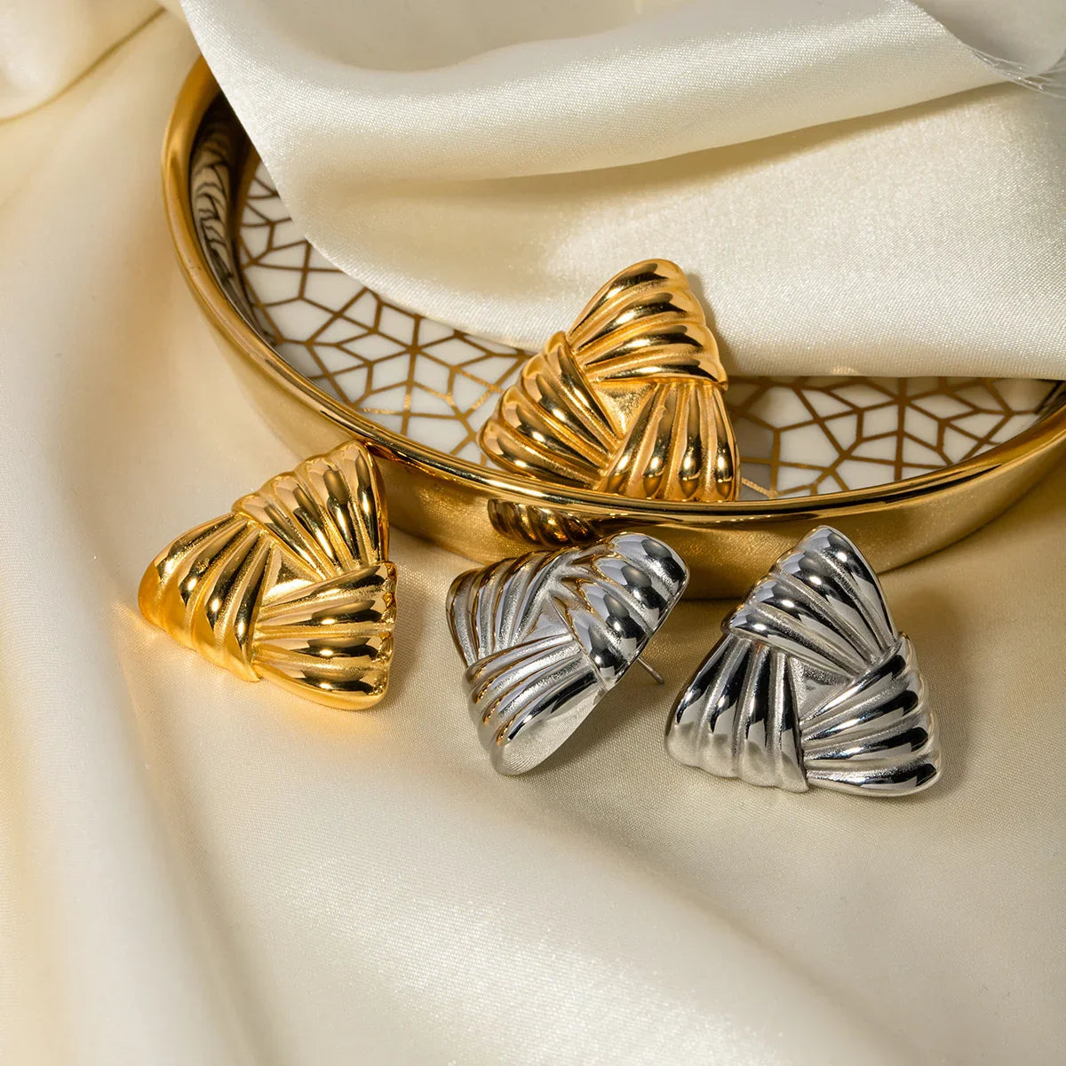 [AuraEcho]Brigitte Gold Earrings