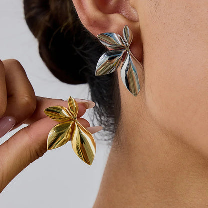 [AuraEcho]Velle Gold Petal Earrings