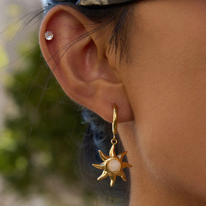 [AuraEcho]Helia Sun-shaped Moonstone Earrings