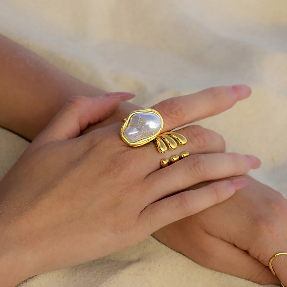 [AuraEcho]Charis Gold Pearl Ring