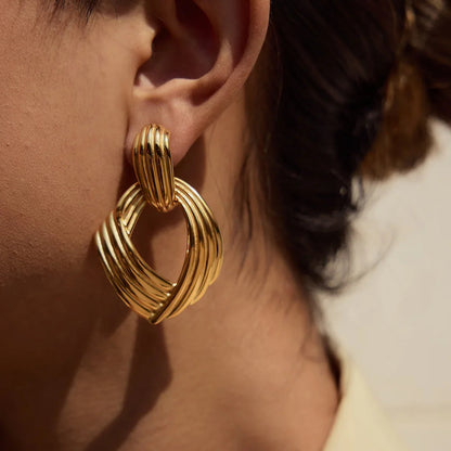 [AuraEcho]Selma Gold Knot Earrings