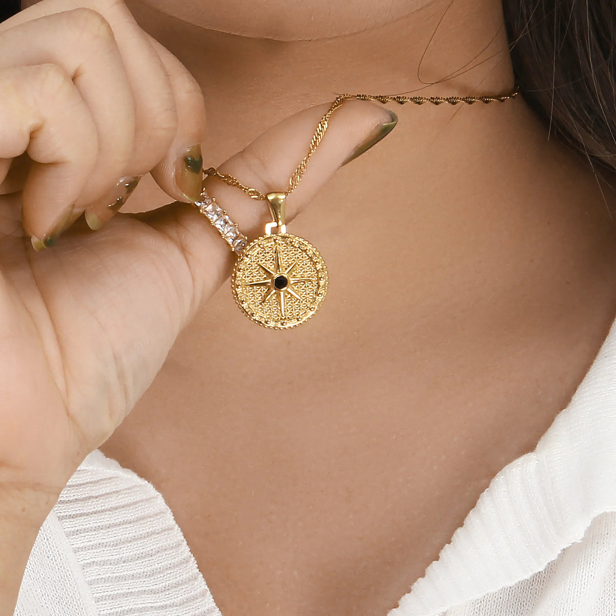 [AuraEcho]Ellie Compass Necklace